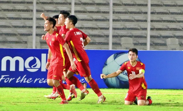 Trung Quốc theo ch&acirc;n U20 Việt Nam gi&agrave;nh v&eacute; dự VCK, Th&aacute;i Lan đối diện cửa tử - Ảnh 2.