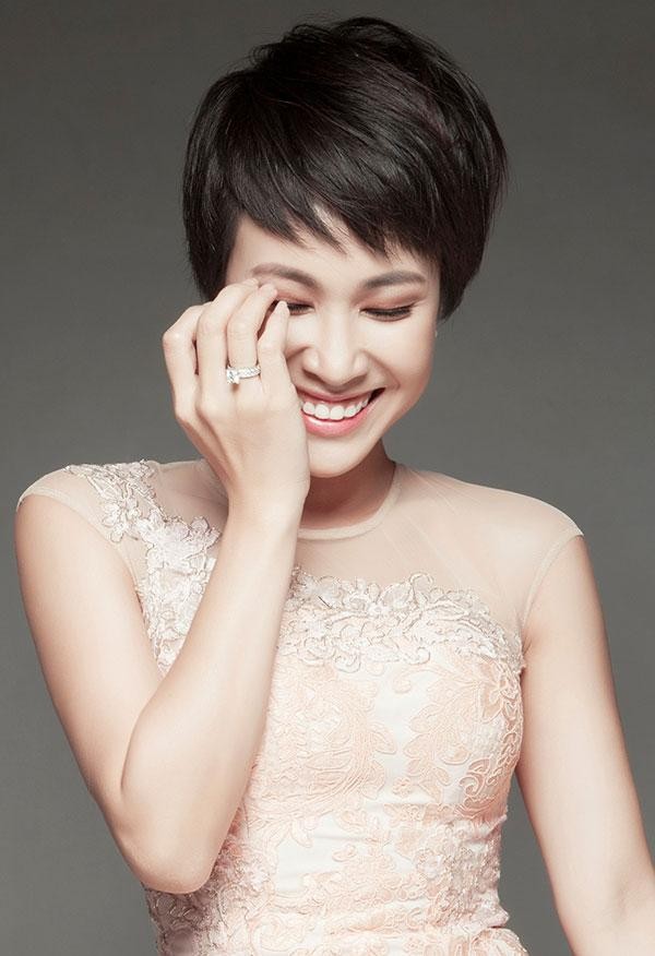 Showbiz 23/9: Uyên Linh hát nhạc chưa xin phép - Ảnh 2.