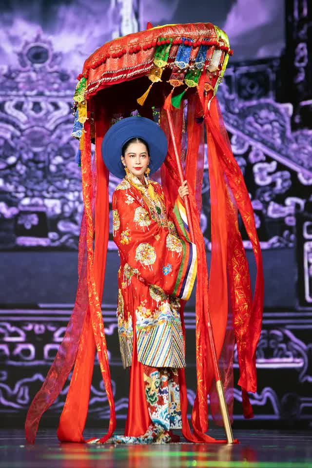 Những bộ trang phục văn hóa dân tộc ấn tượng tại Miss Grand Vietnam 2022 - Ảnh 1.