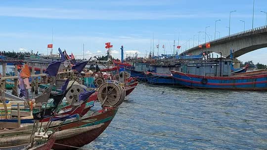 Quảng Nam, Đà Nẵng, Thừa Thiên - Huế... hối hả ứng phó bão Noru - Ảnh 32.