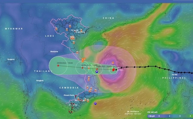 Bão Noru mạnh lịch sử, tàu lớn có thể chìm, nhà cấp 4 dễ bị phá hủy - Ảnh 1.