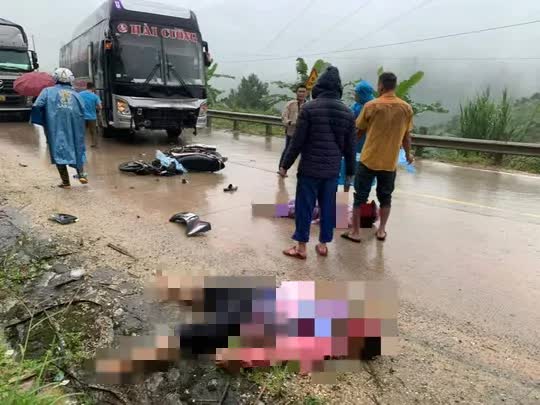 Về nh&agrave; tr&aacute;nh b&atilde;o, hai vợ chồng bị tai nạn tử vong - Ảnh 1.