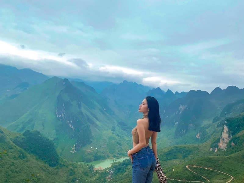 Planning to go to Ha Giang to see buckwheat flowers at a cost of 3.5 million VND - Photo 3. Planning to go to Ha Giang to see buckwheat flowers at a cost of 3.5 million VND - Photo 3.
