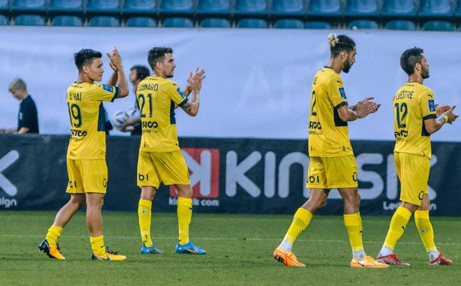  Pau FC và Quang Hải nhận tin vui trước ngày đối đầu đội bóng ngược đời nhất Ligue 2 - Ảnh 1.