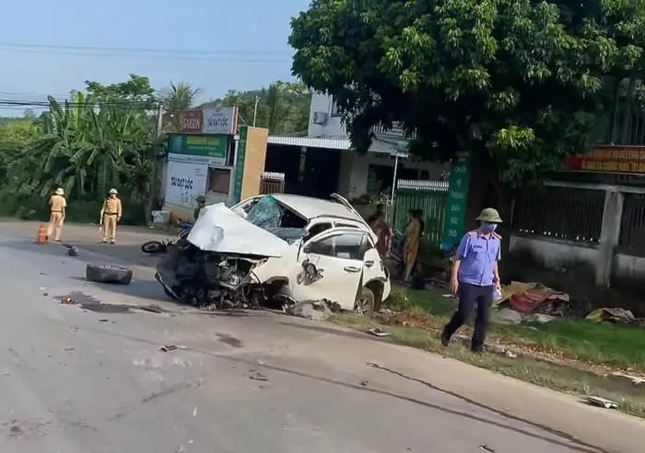 Ô tô tông xe máy làm 2 người tử vong: Chạy quá tốc độ, bất chấp hiệu lệnh của CSGT - Ảnh 1.