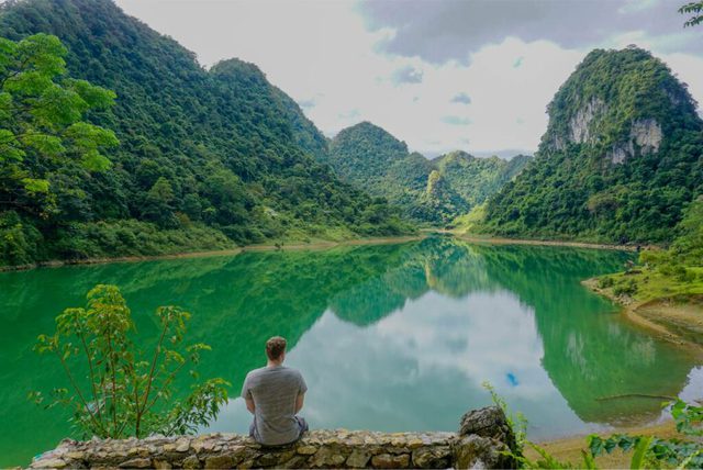 10 hồ nước đẹp nhất Việt Nam: C&oacute; nơi được gọi l&agrave; Vịnh Hạ Long của T&acirc;y Nguy&ecirc;n - Ảnh 9.