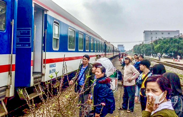 Chuyên gia, doanh nghiệp chọn nghỉ Tết Nguyên đán kéo dài 9 ngày - Ảnh 1.