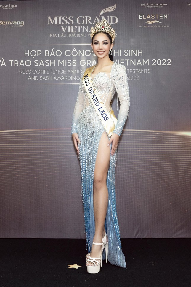 4 nàng hậu quốc tế xinh đẹp trổ tài hô tên, catwalk tại họp báo Miss Grand Vietnam 2022 - Ảnh 3.