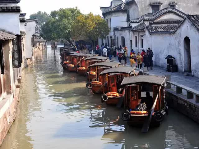 Cổ trấn nước nghìn năm tuổi ở Trung Quốc: vẻ đẹp non nước hữu tình như tranh thủy mặc, thu hút hàng triệu du khách - Ảnh 2.