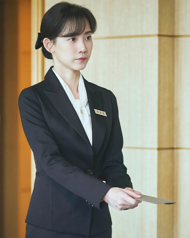 Sao Hàn có tuổi vẫn ham đóng vai 18, hai mươi tuổi: Song Hye Kyo thất bại - Song Joong Ki lạm dụng cà mặt, riêng cặp cuối đỉnh cả đôi - Ảnh 6.