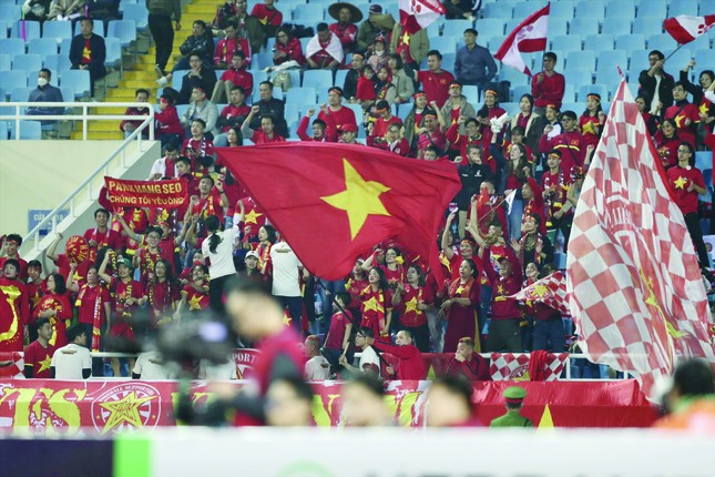 AFF Cup 2022: Vé chung kết nhấp nhổm tăng giá - Ảnh 1.
