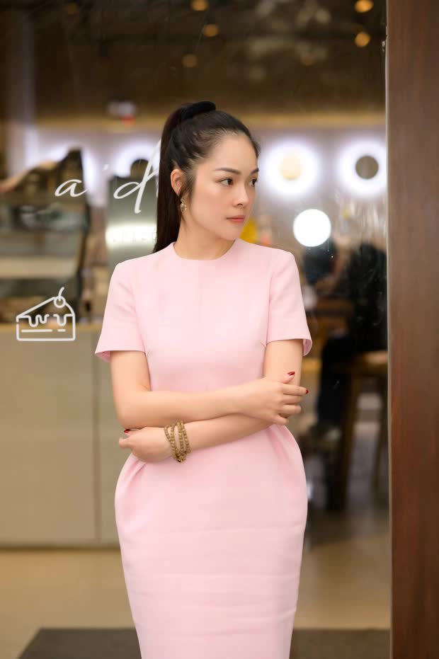 Dương Cẩm Lynh kh&ocirc;ng ra khỏi nh&agrave; sau l&ugrave;m x&ugrave;m bị chủ nợ chặn đường, n&oacute;i g&igrave; về chuyện đ&oacute;ng phim? - Ảnh 3.