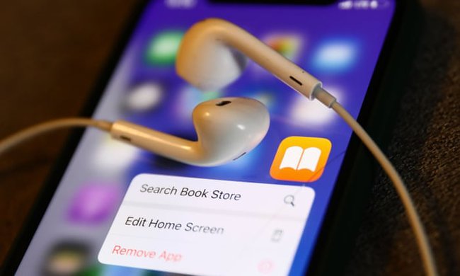 Apple mở b&aacute;n s&aacute;ch n&oacute;i đọc bằng AI, c&oacute; tiềm năng khởi đầu xu hướng mới trong chế bản - Ảnh 1.