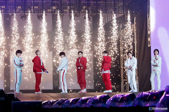 2 fan nữ bị nghi bắt c&oacute;c do bỏ nh&agrave; đi... gặp BTS, sự thật l&agrave; g&igrave;? - Ảnh 2.