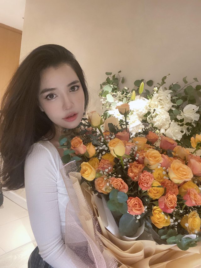 Nữ ca sĩ từng làm việc tại ngân hàng, mang 40 triệu đồng vào TP.HCM lập nghiệp giờ ra sao? - Ảnh 4. Nữ ca sĩ từng làm việc tại ngân hàng, mang 40 triệu đồng vào TP.HCM lập nghiệp giờ ra sao? - Ảnh 4.