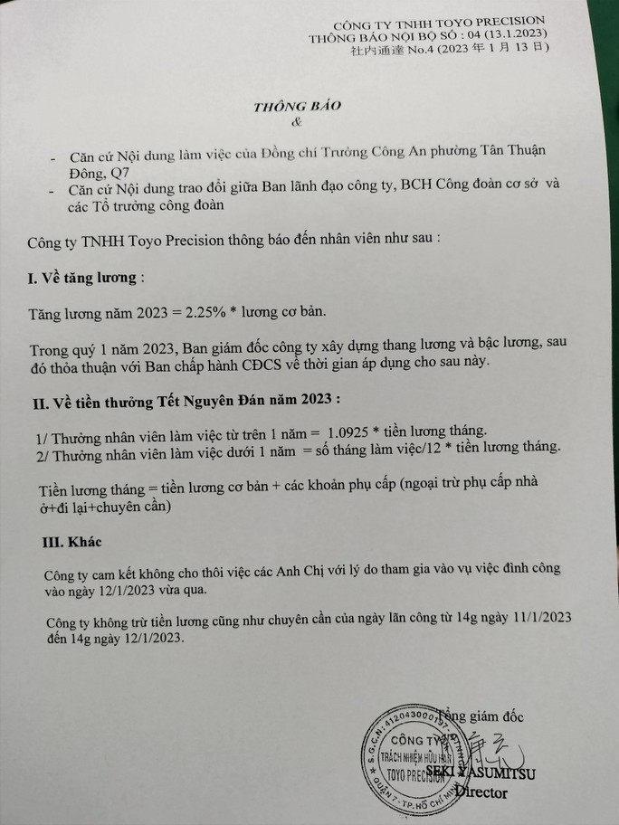 Thưởng Tết 100 000 đồng Hàng Trăm Công Nhân Ngừng Việc