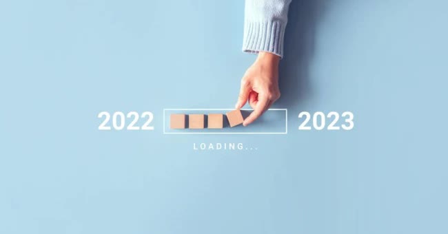 Trước thềm năm mới, hãy tự trả lời 15 câu hỏi tổng kết năm 2022 và 15 câu hỏi giúp hoạch định năm 2023 thành công như ý muốn - Ảnh 1.