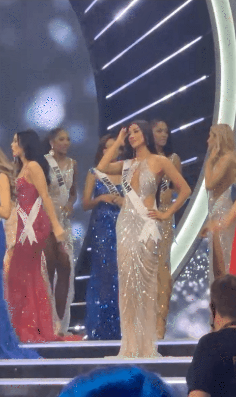 Đại diện Việt Nam lại có thêm một bộ đầm lỡ hẹn tại Miss Universe - Ảnh 5.