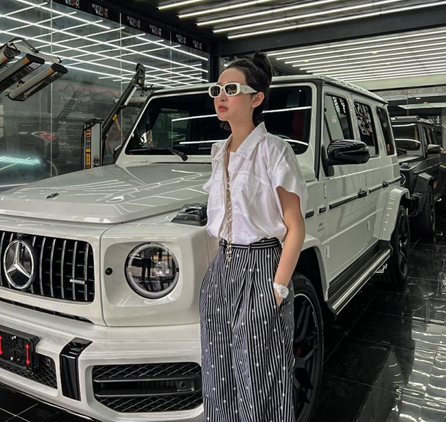Những nghệ sĩ Vbiz sở hữu G63: Toàn gương mặt được chú ý, có người đã rao bán - Ảnh 8.