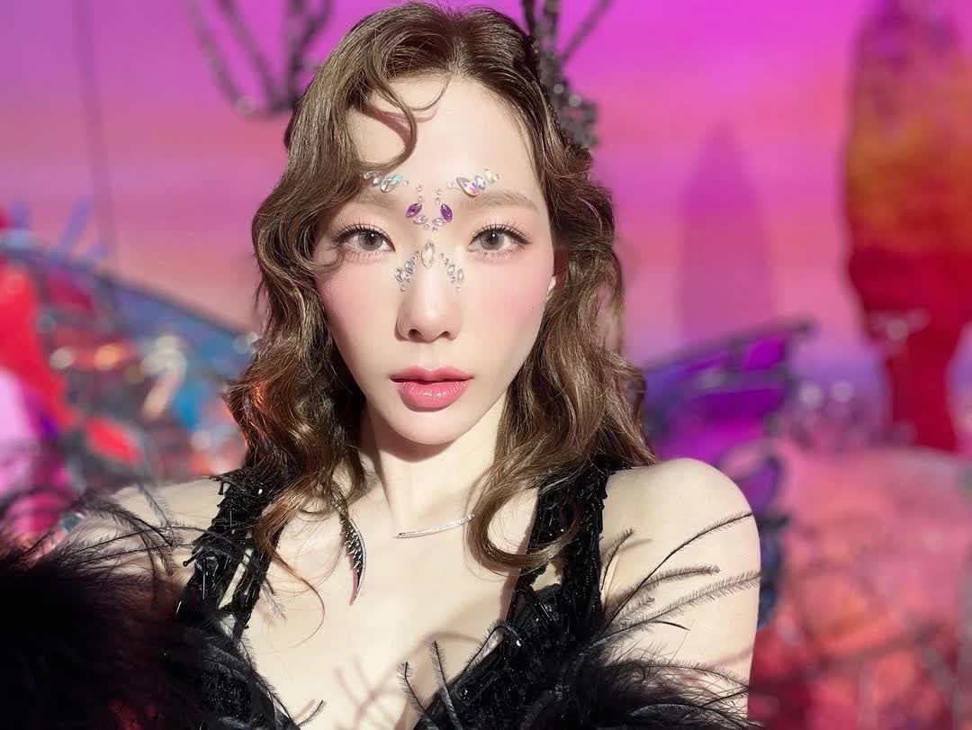 Taeyeon ngày càng đỉnh: U40 vẫn bùng nổ visual, đẳng cấp idol 15 năm càng ngắm càng mê - Ảnh 11.