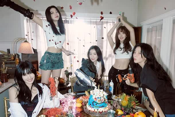Sự cố hư mic của Red Velvet được đào lại giữa lúc Kpop hát nhép tràn lan - Ảnh 6.