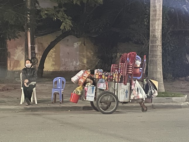 Trực tiếp: Không khí đón Tết Quý Mão trên cả nước - Ảnh 55.