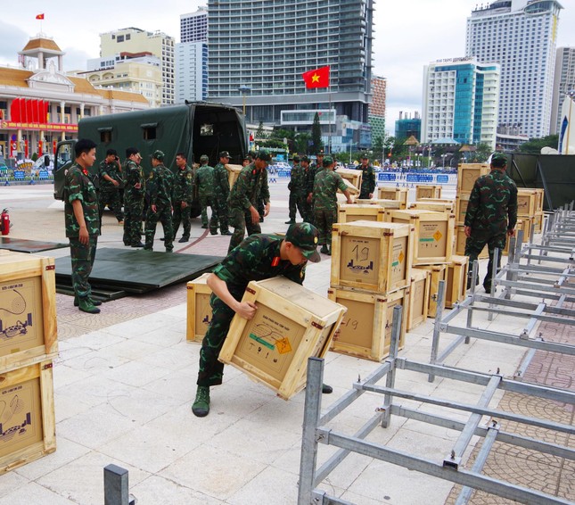 Trực tiếp: Không khí đón Tết Quý Mão trên cả nước - Ảnh 64.