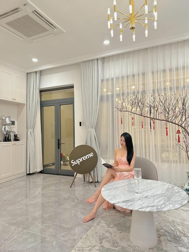 Diệp Lâm Anh gặp lại con trai, để lộ 1 chi tiết khác biệt liên quan đến gia đình chồng cũ - Ảnh 6.