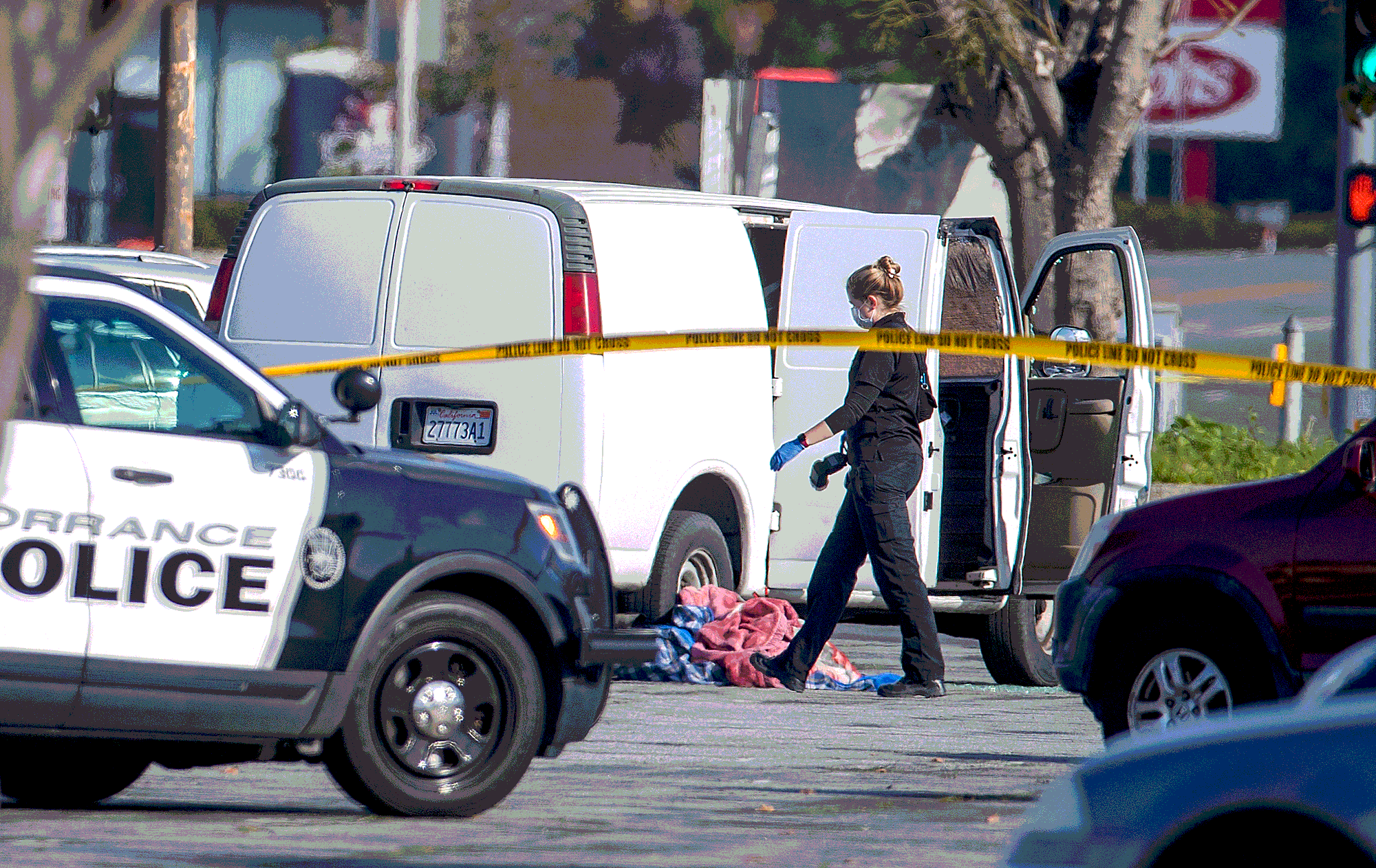 Vụ xả súng 10 người chết ở California: Nghi phạm 72 tuổi Huu Can Tran tự sát - Ảnh 2.