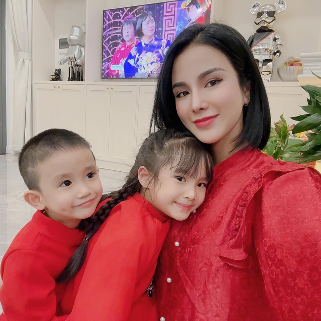 Diệp Lâm Anh gặp lại con trai, để lộ 1 chi tiết khác biệt liên quan đến gia đình chồng cũ - Ảnh 3.