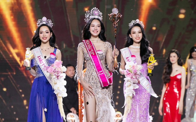 Diện mạo đời thường Top 3 Hoa hậu Việt Nam: 2 Á hậu ngọt ngào, Thanh Thủy lộ nhan sắc thật - Ảnh 2. Diện mạo đời thường Top 3 Hoa hậu Việt Nam: 2 Á hậu ngọt ngào, Thanh Thủy lộ nhan sắc thật - Ảnh 2.