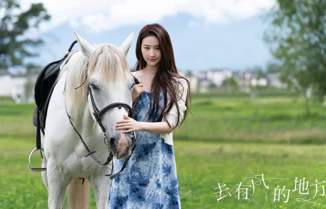Nữ chính mặc đẹp nhất màn ảnh Hoa ngữ đợt này hẳn là Lưu Diệc Phi: Style thôn nữ hút mắt, ngắm 1000 lần vẫn mê - Ảnh 8.