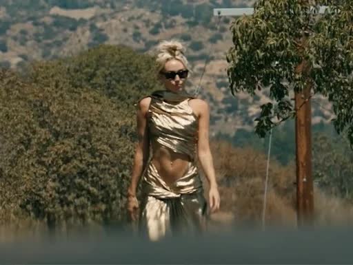 Miley Cyrus viết hit No.1 Billboard để đáp trả chồng cũ nhưng sao lại khiến Bruno Mars cảm thấy nhột? - Ảnh 6.