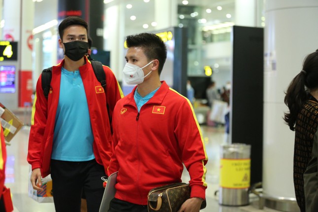 FIFA cử cán bộ an ninh bảo vệ tuyển Việt Nam trên đất Indonesia - Ảnh 1.