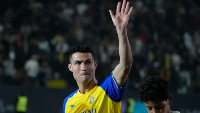 Trận ra mắt Al Nassr của Ronaldo bị hoãn vì mất điện - Ảnh 1.