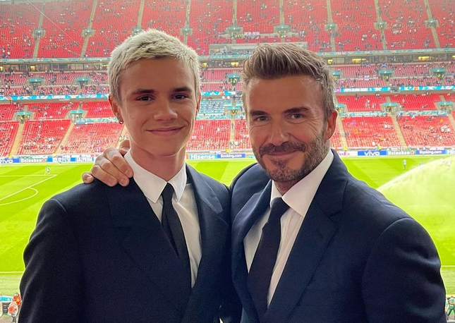 Con trai David Beckham gia nhập CLB Ngoại hạng Anh - Ảnh 1.
