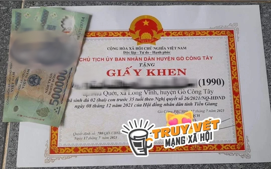 Sự thật việc khen thưởng phụ nữ dưới 35 tuổi sinh đủ 2 con ở Tiền Giang - Ảnh 1.