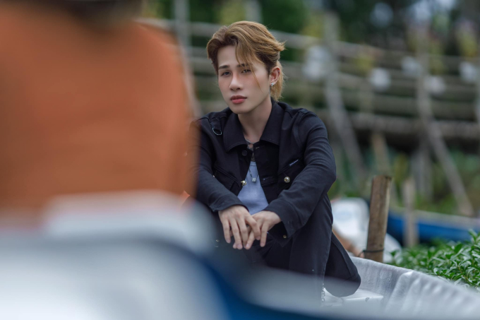 Jack sau khi bị tóm hình ảnh nhợt nhạt qua cam thường: Không muốn ăn uống, chỉ cần hít thở để sống - Ảnh 2. Jack sau khi bị tóm hình ảnh nhợt nhạt qua cam thường: Không muốn ăn uống, chỉ cần hít thở để sống - Ảnh 2.