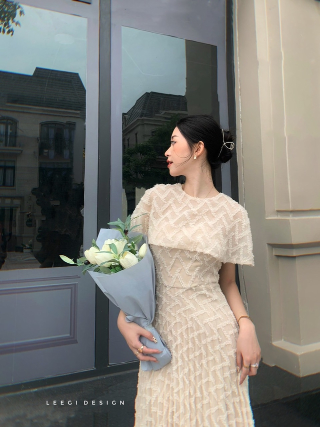 Mùa ăn cưới đến rồi, nàng ghim ngay 9 mẫu váy này là chuẩn: Xinh sang có đủ, lại không lấn át cô dâu - Ảnh 11.