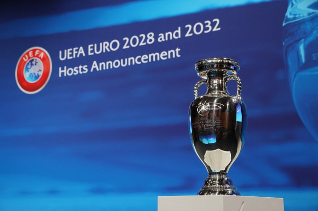 CHÍNH THỨC: UEFA công bố nước chủ nhà Euro 2028 và Euro 2032 - Ảnh 1.