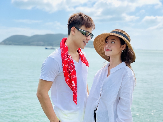 Midu v&agrave; 1 sao nam Vbiz lộ tương t&aacute;c th&acirc;n thiết trong tiệc sinh nhật, đ&agrave;ng trai c&ograve;n nhắn gửi lời ch&uacute;c đặc biệt - Ảnh 9.