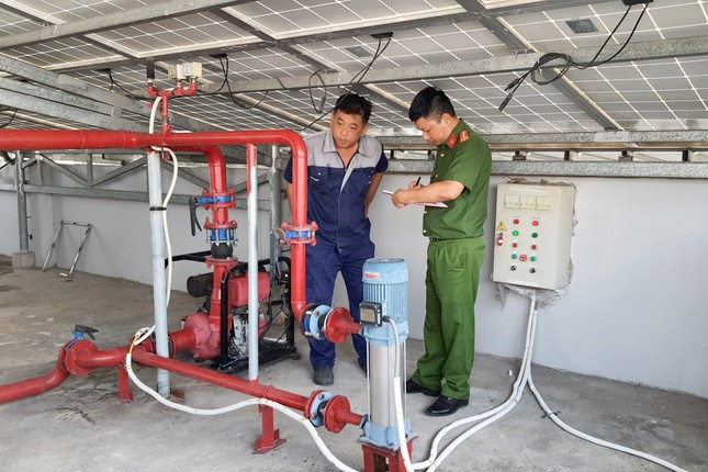 Phát hiện nhà trọ ở TPHCM xây vượt quá 135 phòng - Ảnh 3.