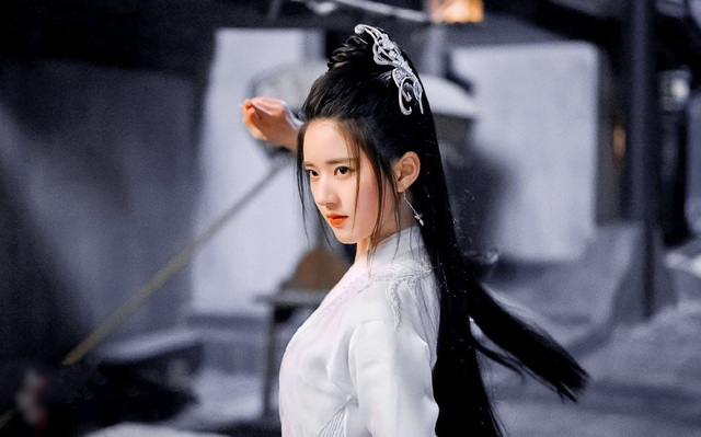 M&agrave;n thay nữ ch&iacute;nh tệ hại khiến d&acirc;n t&igrave;nh la &oacute;: Bom tấn 4 tỷ view bị mỹ nh&acirc;n thảm họa c&oacute; tiếng ph&aacute; n&aacute;t? - Ảnh 5.