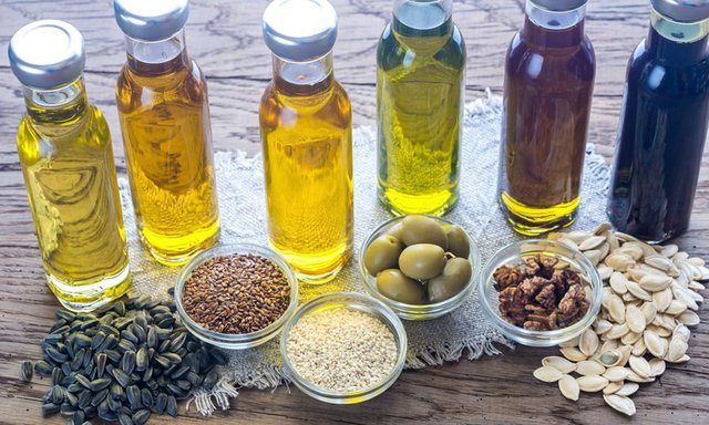 3 loại dầu ăn có thể làm tăng nguy cơ ung thư, không ít nhà vẫn dùng - Ảnh 3.