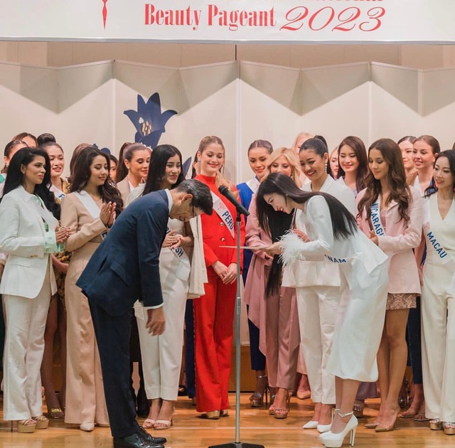 Phương Nhi vướng tranh cãi vì né camera, được xướng tên nhận 1 giải gây lo lắng khi chinh chiến Miss International - Ảnh 5.