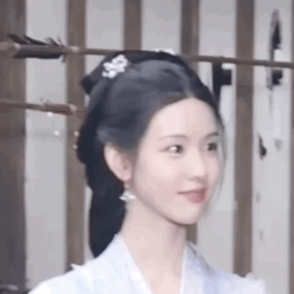 Trần Đô Linh xinh đẹp, dễ thương như bé thỏ trắng ở hậu trường phim mới - Ảnh 3.