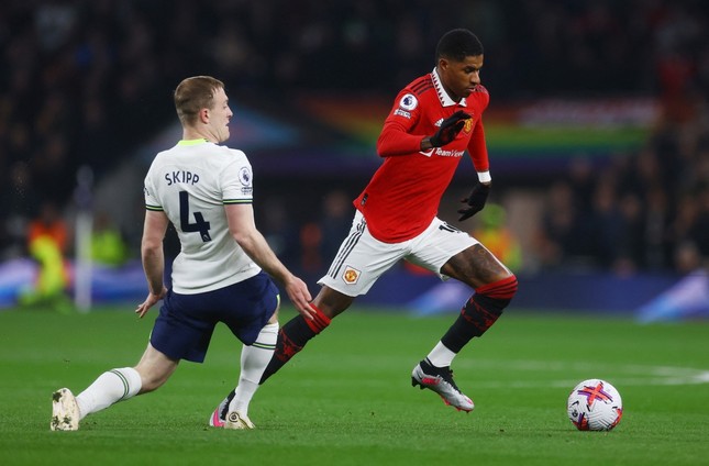 David Beckham g&acirc;y &aacute;p lực để nh&agrave; Glazers b&aacute;n MU - Ảnh 2.