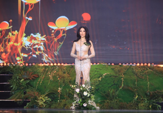Trương Ngọc Ánh: Tôi kỳ vọng 2 người khác đạt danh hiệu Miss Earth Vietnam 2023, không phải Tân Hoa hậu - Ảnh 3.