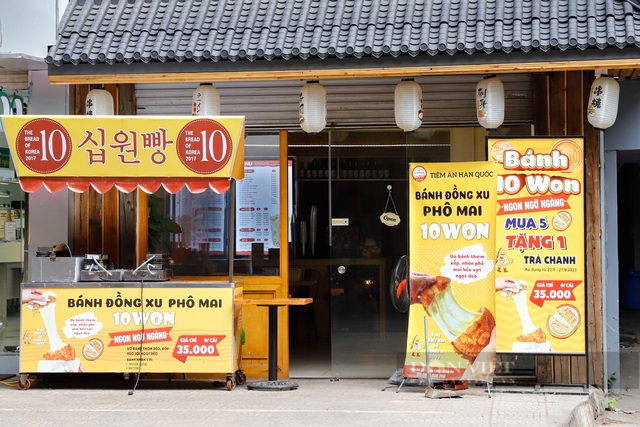 Khung cảnh tr&aacute;i ngược của c&aacute;c h&agrave;ng b&aacute;nh đồng xu ph&ocirc; mai: Nơi vẫn xếp h&agrave;ng mua, nơi ế ẩm phải đ&oacute;ng cửa - Ảnh 6.