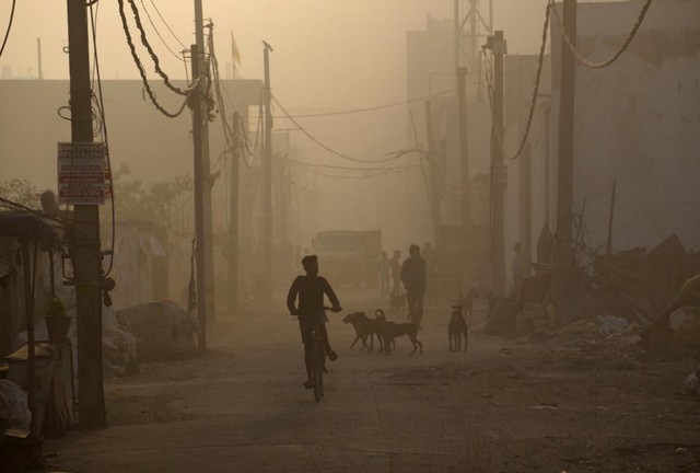 Ô nhiễm không khí là nguy cơ lớn làm giảm tuổi thọ của người dân ở Nam Á - Ảnh 3.